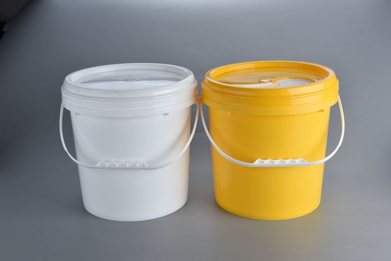 Barril aberto de plástico de 10L é leve e pode conter produtos químicos ou tinta