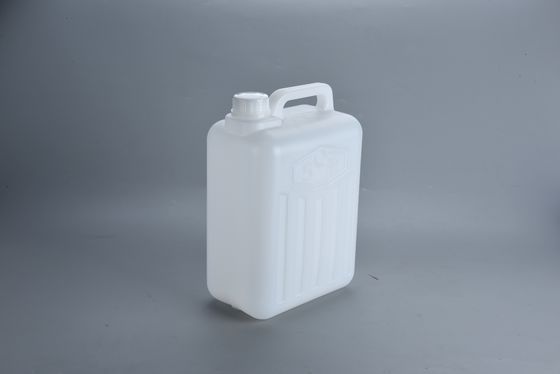 5L extrusão sopro moldado de plástico Jerry Can Cor branca e espessura da parede de 2 mm para durabilidade
