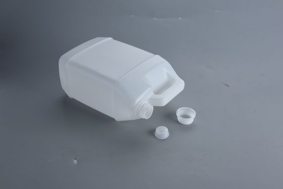 4L de plástico personalizável Jerry Can Tight Head Quadrado Forma de HDPE Material 2mm espessura da parede 30mm Diâmetro externo