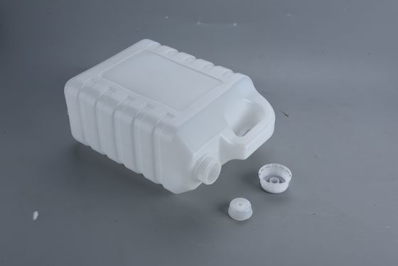 6L de plástico customizado Jerry Can Spot Opções de ordem ou processo disponíveis